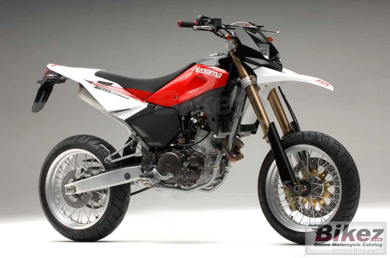 Big Husqvarna sm610 supermoto picture and wallpaper from Bikez.com